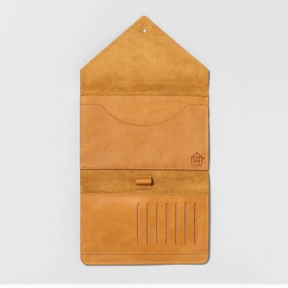 Hearth & Hand with Magnolia Leather Wallet - Cognac